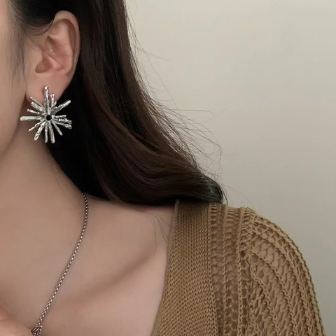 Starburst Flower Stud Earrings Copper Lava Texture French Vintage Minimalist Jewelry For Women