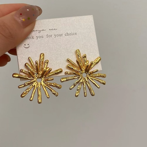 Starburst Flower Stud Earrings Copper Lava Texture French Vintage Minimalist Jewelry For Women
