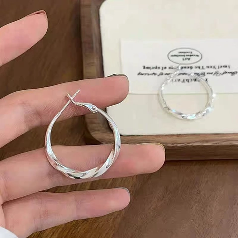 Gevlochten Creolen Met 925 Sterling Zilveren Oorknopje Koper Minimalistisch Luxe Vintage Sieraden Voor Vrouwen