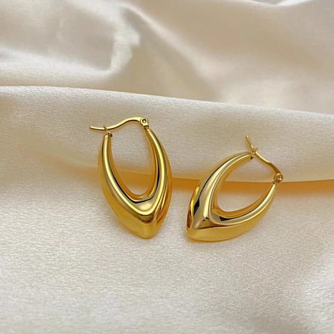 Pendientes Huecos Géométricos En Forma De U De Cobre Chapado En Oro De 18K Pulido Accesorio De Moda Minimalista Para Mujeres