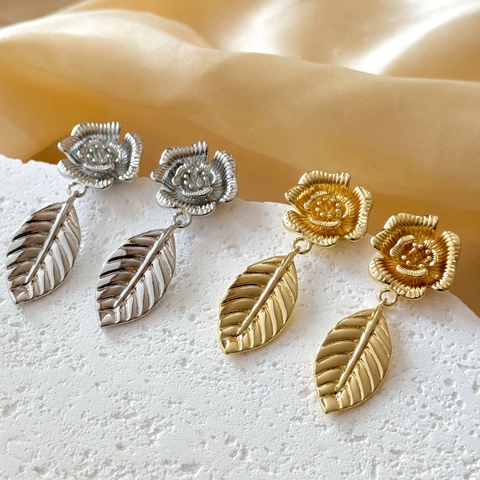 Boucles Oreilles Pendantes Cuivre Élégant Design Fleur Feuille Métal Texturé Style Vintage Pour Femmes