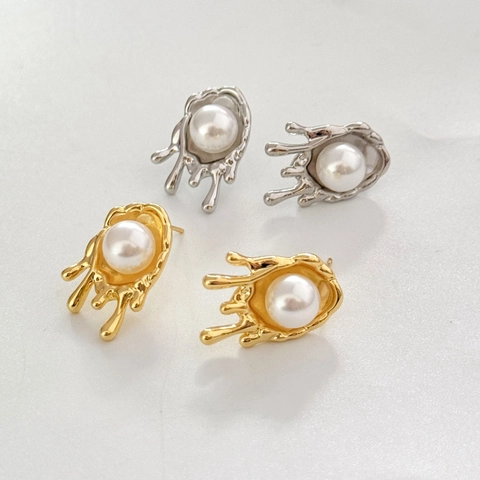 Orecchini A Lobo Con Künstliche Perle Lava Irregolari In Rame Design In Metallo Liquido Geometrico Con Perno In Argento Sterling 925