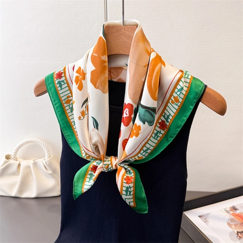 Elegant Floral Print Square Scarf Imitation Satin Satin Headscarf Versatile Neck Wrap With Cat Pattern For Women Chic Vintage