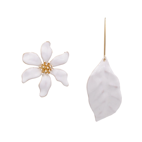 Asymmetric Alloy Enamel Flower Leaf Drop Earrings Gold Tone Exaggerated Nature Style Earrings For Women Jewelry Gift