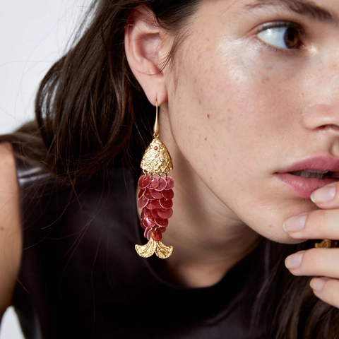 Fish Drop Earrings Red Shell Sequin Overlapping Scale Gold Hammered Alloy Animal Dangle Retro Western Style Women Jewelry