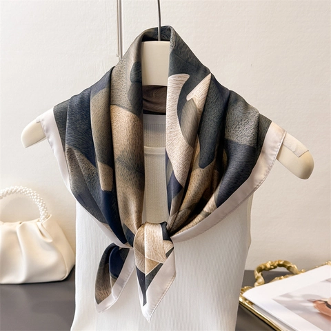 Elegant Square Scarf Bandana Satin Polyester Satin Feeling Horse Print Geometric Pattern Smooth Head Neck Wrap For Women
