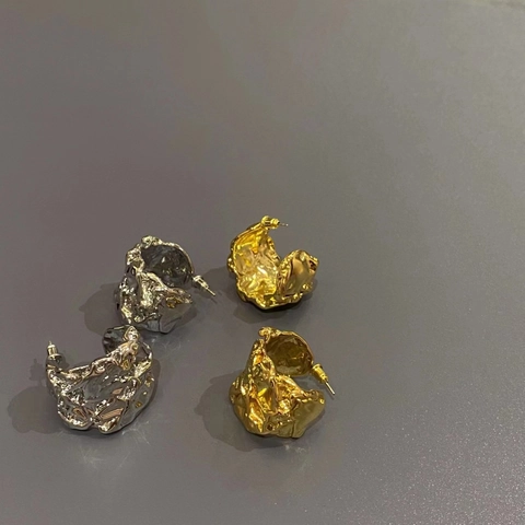 Orecchini A Cerchio In Rame Texture Lava A Pieghe Irregolari Larghi Spessi Forma C Gioielli Di Moda Metallici Per Donne