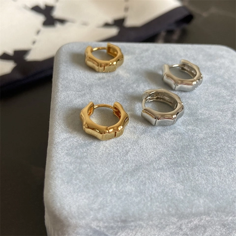 Bambus Textur Huggie Hoop Ohrringe Kupfer Geometrische Minimalistische Französisch Stil Kleine Ohrbuckle Für Damen