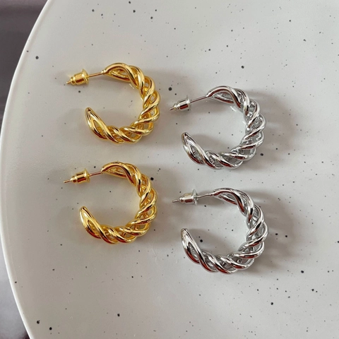Orecchini A Cerchio Intrecciati Rame Placcato Oro 18K Con Perni In Argento Sterling 925 Design Minimalista A Forma Di C Da Donna