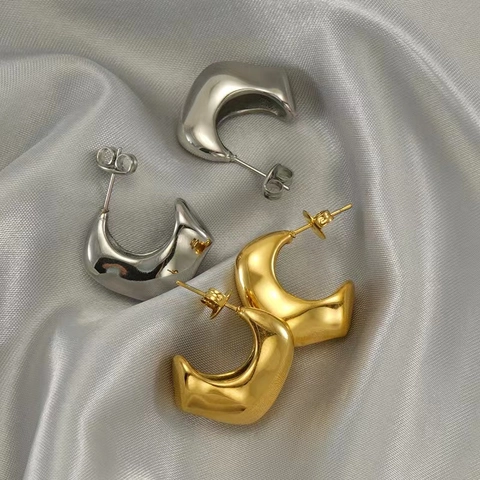Irregular Hollow Crescent Stud Earrings High Polish Copper Minimalist Geometric Jewelry For Women