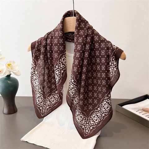 Carré De Satin Motif Géométrique Ethnique Imprimé Polyester Rétro Bohème Foulard De Cou Pour Femmes