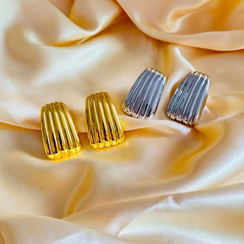 Copper Ribbed Trapezoid Stud Earrings Geometric Vertical Striped Metallic Retro Fashion Jewelry For Women