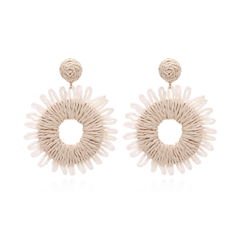 Bohemian Woven Raffia Sunflower Drop Earrings Handmade Summer Vacation Floral Style Jewelry For Women Beige