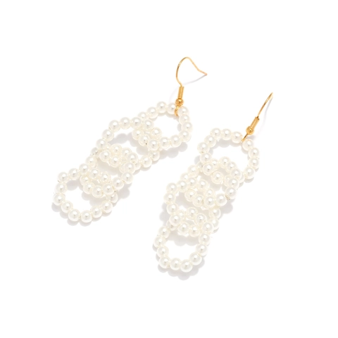 Boucles D'oreilles Longues Géométriques À Cercles Entrelacés En Fausses Künstliche Perles Style Rétro Élégant Pour Femmes Accessoire