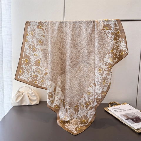 Women Faux Satin Satin Square Scarf Elegant Floral Print Daisy Headscarf Lightweight Shawl Neck Wrap