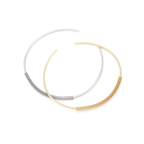 Collier Choker Cercle Métallique Minimaliste Avec Détail De Ressort Style Punk Géométrique Pour Femmes
