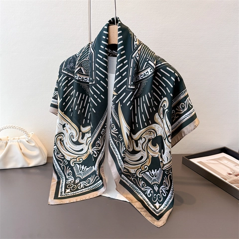 Carré De Satin Imprimé Baroque Élégant Satin Polyester Sensation Satin Foulard Châle Mode Tour De Cou Femme
