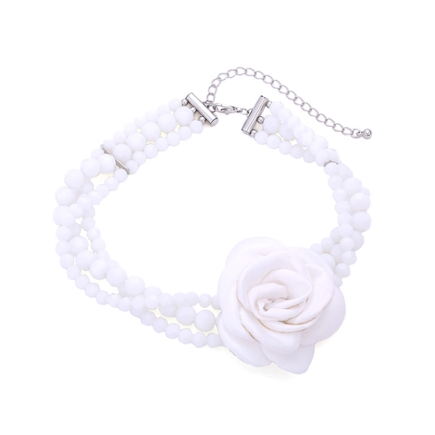 Handgefertigte Mehrlagige Perlen Choker Halskette Mit Großer Stoff Rose Retro Böhmisches Elegantes Accessoire Für Damen