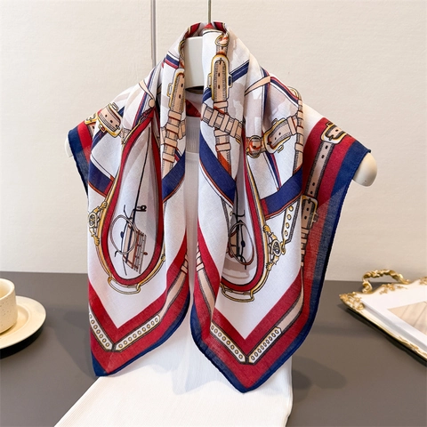 Foulard Carré Imprimé Calèche Vintage Rétro Français Motif Boucle De Ceinture Polyester Sensation Satin Femme