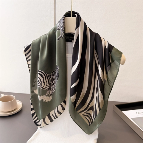 Sciarpa Quadrata Con Stampa Zebra Simil Raso Colore A Contrasto Animale Elegante Foulard Per Collo Testa Donna