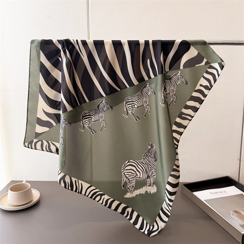 Sciarpa Quadrata Con Stampa Zebra Simil Raso Colore A Contrasto Animale Elegante Foulard Per Collo Testa Donna