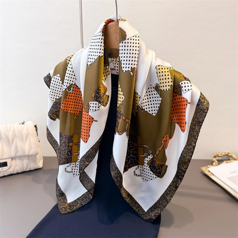 Foulard Carré Imprimé Léopard Imitation Satin Polyester Satin Bandana Avec Motif Sac À Main Élégant Mode Femme Carré De Cou