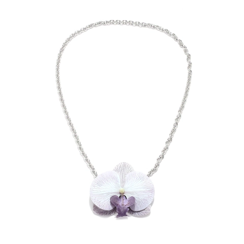 Realistic Orchid Flower Pendant Necklace Alloy Long Chain Women Vacation Pastoral Style Jewelry Floral Accessory