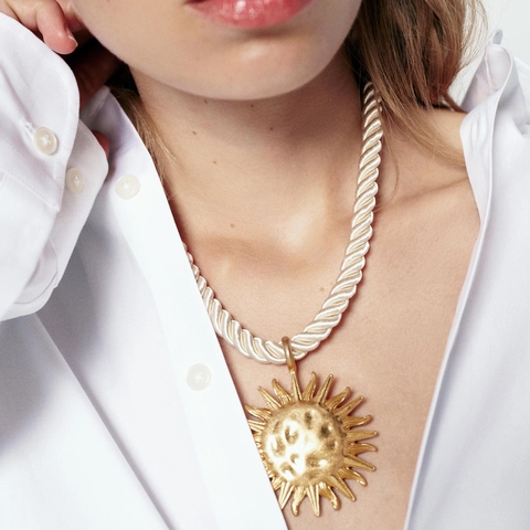 Sun Pendant Necklace With Cotton Rope Twisted Chain Alloy Vintage Bohemian Resort Style Jewelry For Women