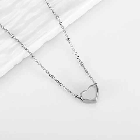 Collana Con Pendente A Cuore Acciaio Al Titanio Placcato Oro 18K Catena Satellite Con Perline Gioielli Minimalisti Eleganti