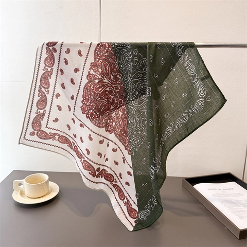 Foulard Quadrato Con Stampa Paisley Effetto Raso Poliestere Bandana Retro Patchwork Per Donna