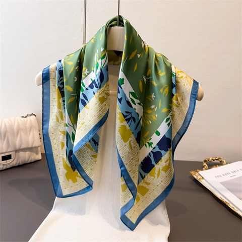 Elegant Floral Print Satiny Satin Square Scarf Polyester Retro Botanical Pattern Neck Head Scarf For Women
