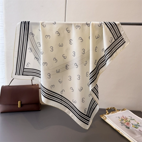 Dames Vierkante Sjaal Satijnachtig Satijn Geometrische Hoefijzer Print Hoofddoek Elegante Streep Rand Sjaal Mode
