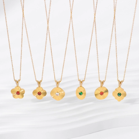 Titanium Steel 18K Gold Plated Sunburst Guilloche Pendant Necklace For Women Elegant Clover Flower Geometric Zirconia Inlaid Jewelry Gift