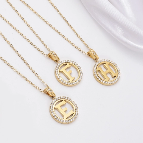 Initialen Halskette Edelstahl Zirkonia Rund Durchbrochen Brief Anhänger Modeschmuck Damen Herren Pendler