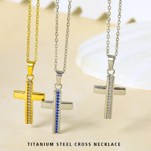 Collier Pendentif Croix en Acier Titane pour Femme Incrusté de Zirconia Chaîne de Pull Luxe Léger Bijoux de Mode Cadeau