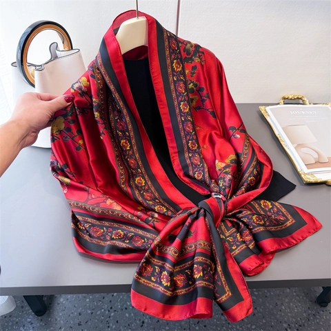 Elegante KunstSatijnn Sjaal Grote Polyester Satijnen Omslagdoek Met Vlinder En Bloemenprint Zonbescherming Voor Dames