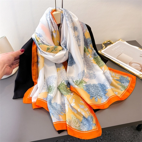 Sciarpa Con Stampa Floreale Di Crisantemo Stile Raso Elegante Scialle Lungo In Finta Raso Leggera Versatile Protezione Solare