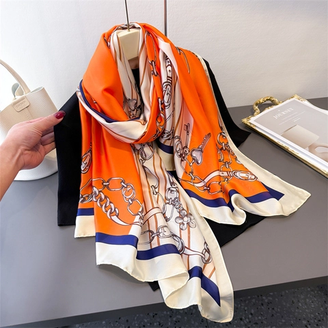 Bufanda De Satén Elegante Con Estampado Floral Para Mujer Chal Largo Textura Sedosa Patrón Cadena Retro Protección Solar Pañuelo