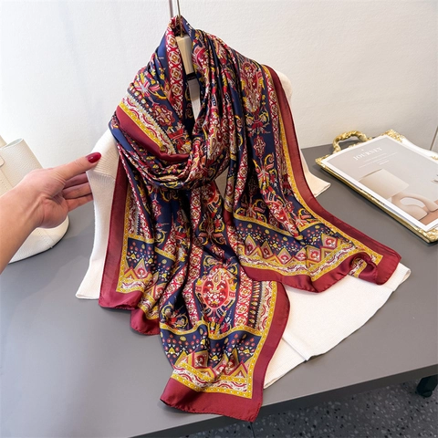 Écharpe Longue Vintage Pour Femmes Imprimé Paisley Châle En Polyester Sensation Satin Doux Léger Style Ethnique