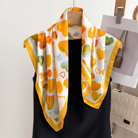 Square Scarf Women Satin Satin Like Heart Print Neck Head Wrap Fashion Commute Bandana