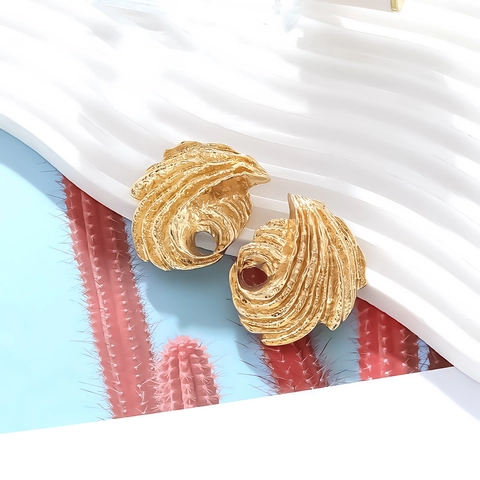 Onregelmatige Golf Legering Oorbellen Voor Dames Individueel Vintage Bladstructuur Modeaccessoire