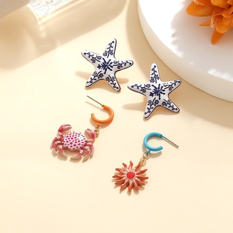 Zeester Krab Zon Hangoorbellen Zinklegering Emaille Blauw Wit Porseleinpatroon Asymmetrische Sieraden Dames