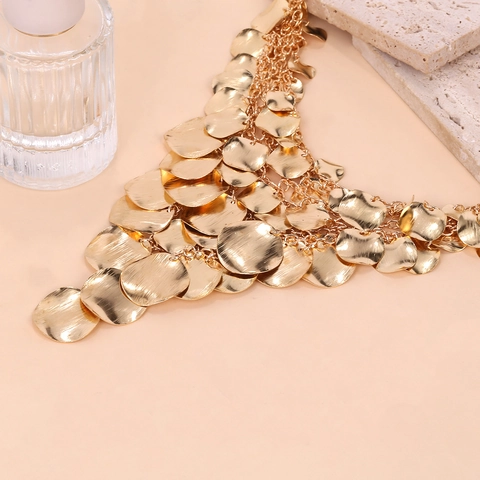 Multi Layer Statement Halskette Gold Metall Überlappende Runde Blätter Wasserfall Quaste Latz Choker Bohemian Stil Für Damen