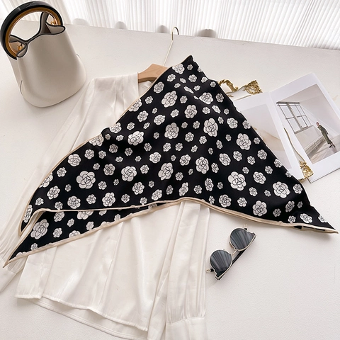 Écharpe Triangle Imprimé Camélia À Chevrons Polyester Châle Élégant Foulard Pour Femmes Automne Hiver Accessoire De Mode