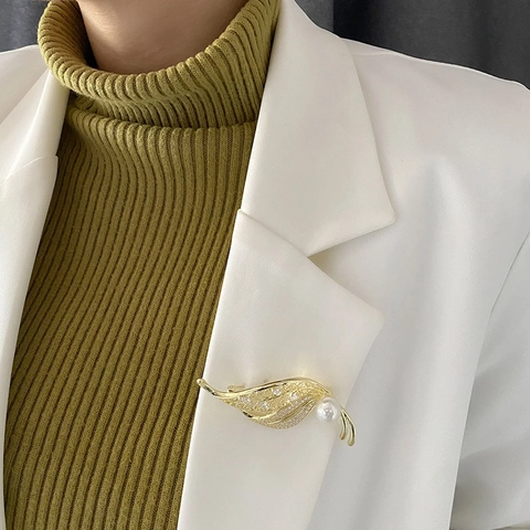 Spilla Elegante A Foglia Per Completo Da Donna Rame Con Perla Artificial E Zircone Lucido Strass Accessorio Risvolto