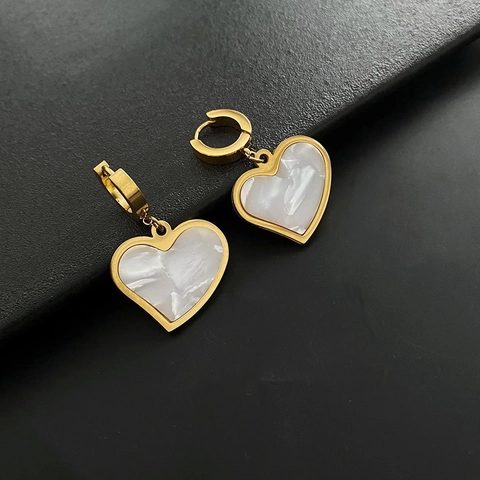 Boucles D'Oreilles Créoles En Cœur En Acier Titane Avec Incrustation De Nacre Style Punk Géométrique Pour Femmes