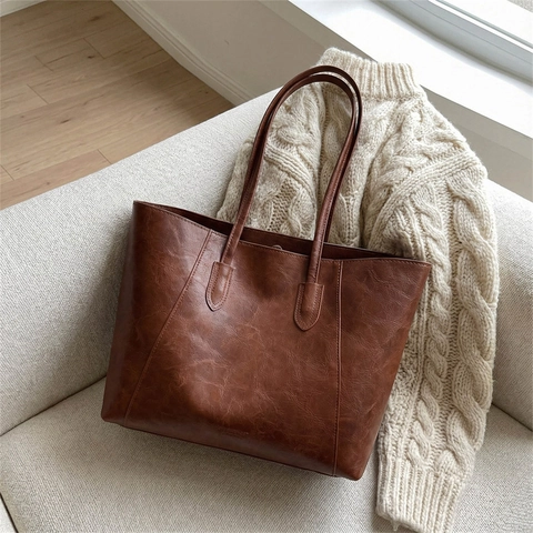 Large Capacity Tote Bag Vintage PU Leather Solid Color Stitched Commuter Handbag For Women Retro Style