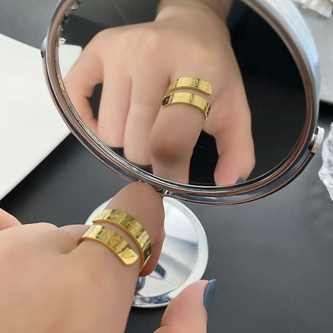 Roestvrijstalen Ring Met Gegraveerde Letter Inspirerende Sterker Wikkelspiraal Open Verstelbaar Minimalistische Sieraden