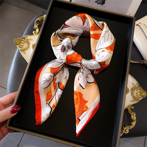 Foulard Quadrato Donna Stampa Floreale Imitazione Raso Raso Liscio Leggero Sciarpa Collo Testa Elegante Ufficio Quotidiano