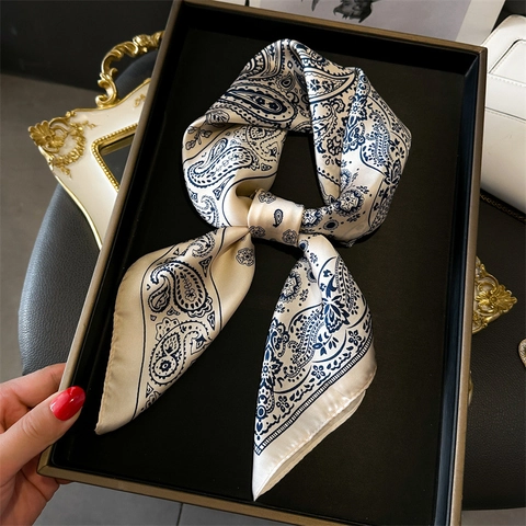 Women Vintage Satin Square Scarf Elegant Paisley Floral Printed Neck Scarf Professional Office Lady Hair Bandana Decorative Accessories